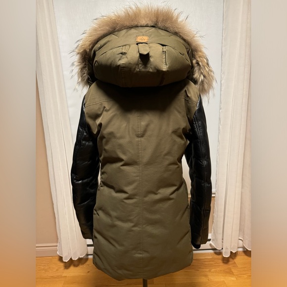 Pre-loved Mackage Cynthia Leather Sleeved Down Parka - Picture 2 of 7